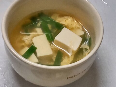 豆腐とにらのかき玉スープ